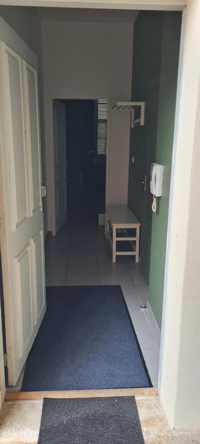 Appartement Studio Dole Grevy Deux Etoiles Exterior photo
