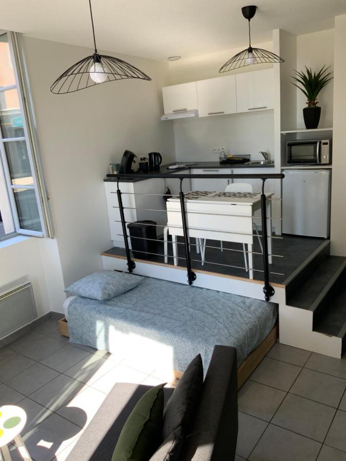 Appartement Studio Dole Grevy Deux Etoiles Exterior photo